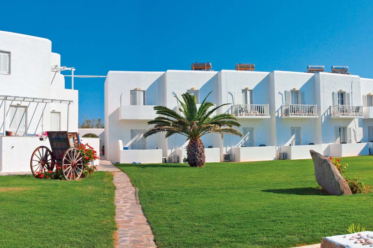 Grèce - Iles grecques - Les Cyclades - Paros - Hôtel Holiday Sun 4* - arrivée Santorin