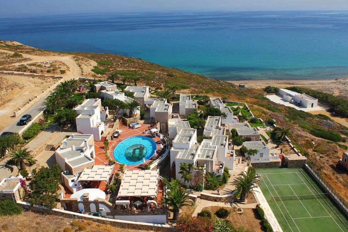 Grèce - Iles grecques - Les Cyclades - Naxos - Hôtel Naxos Magic Village 3* - arrivée Santorin