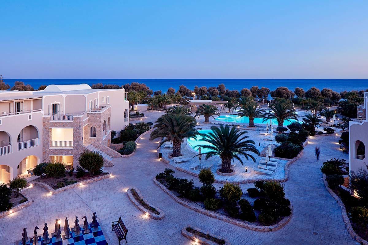 Santo Miramare Resort 4 Arrivée Santorin Grèce Voyaneo