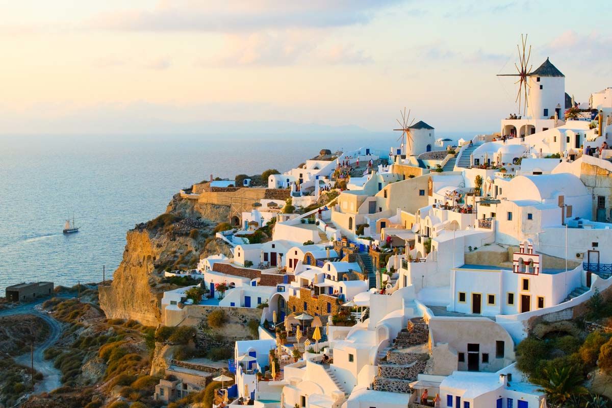 Grèce - Iles grecques - Les Cyclades - Périples dans les Cyclades depuis Santorin - Santorin, Naxos, Amorgos et Paros 3*